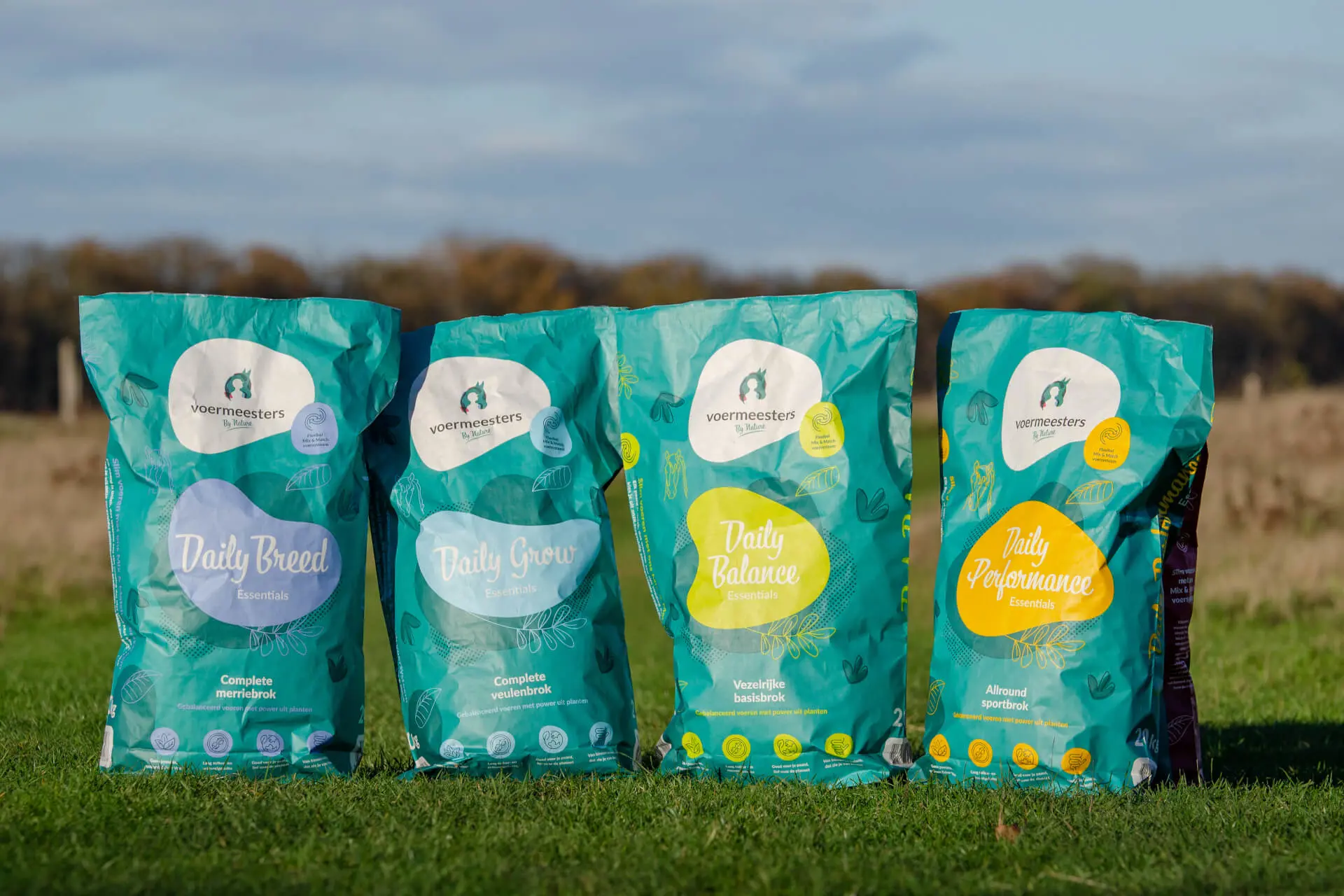 Voermeesters By Nature - essentials